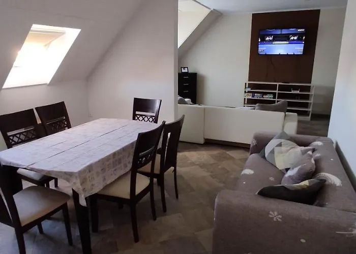 Timar Privatunterkunft